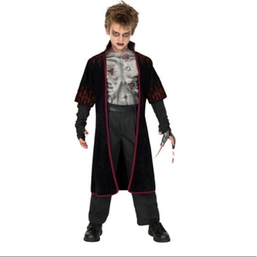 Vampire costume 